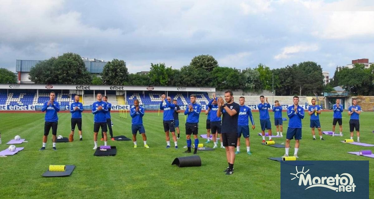 Футболистите на Спартак Варна излязоха за първа тренировка на клубния