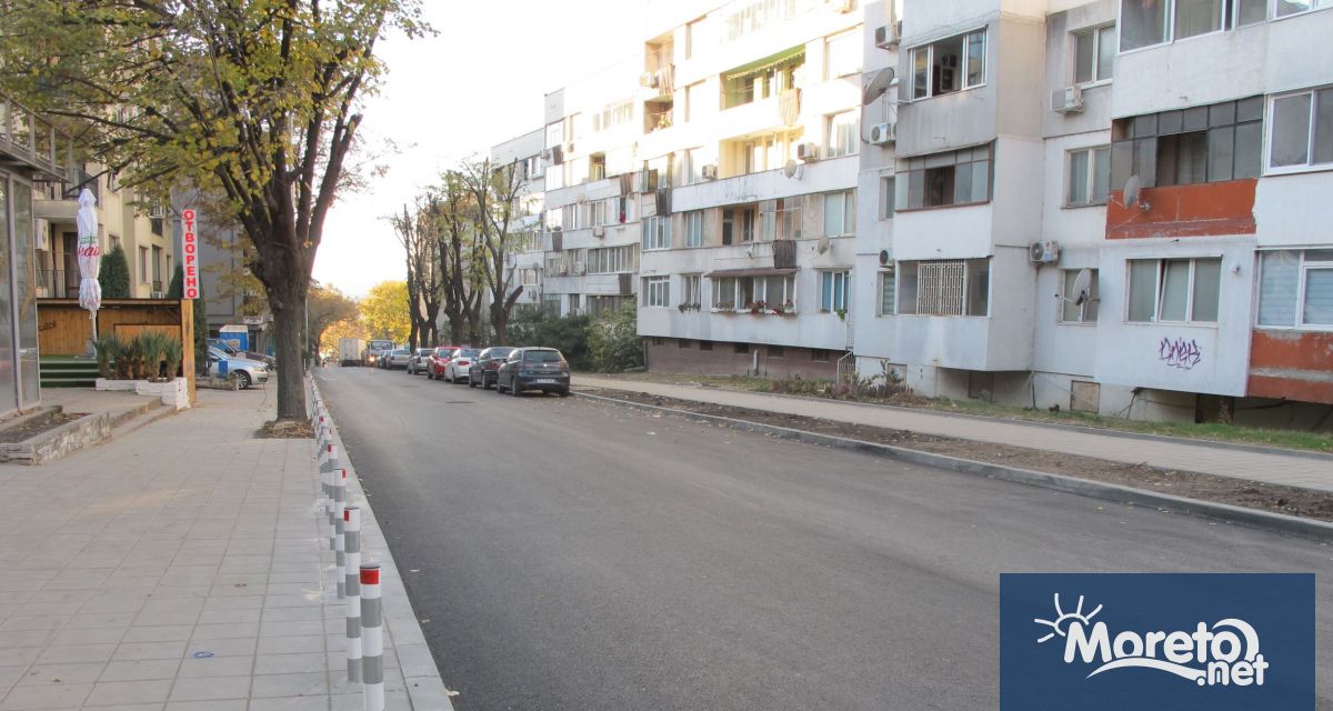 Приключва ремонтът на улица Дубровник“ в район Приморски, съобщиха от
