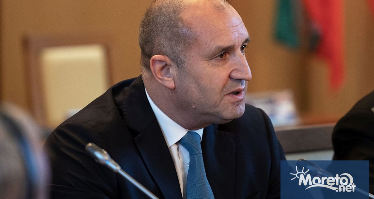 Държавният глава Румен Радев ще завърши днес консултациите с парламентарните