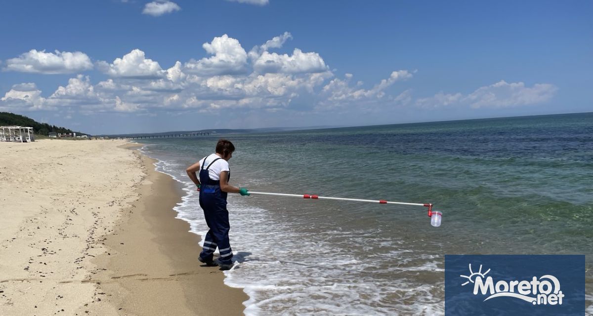 Стриктно следим състоянието на крайбрежните морски води и досега не