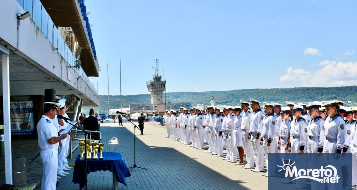 Днес на Морска гара Варна се състоя тържествена церемония по