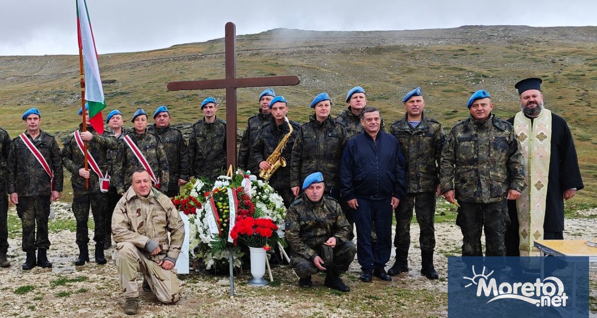 Военнослужещи от Съвместното командване на специалните операции СКСО и родолюбиви